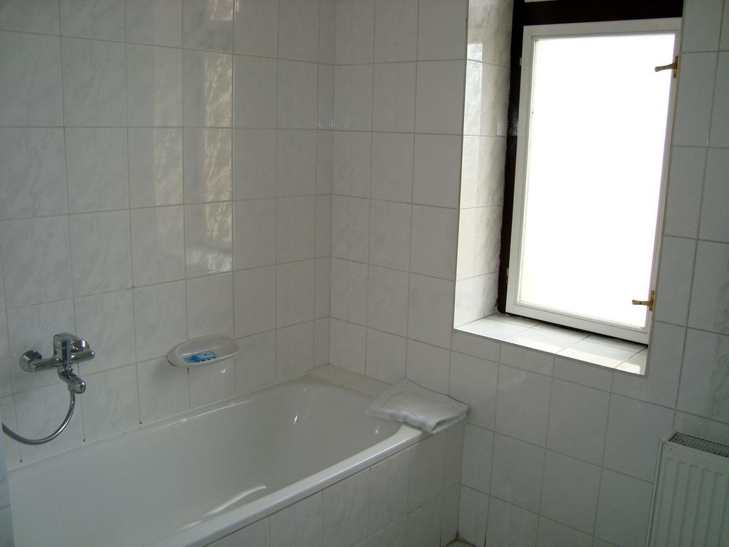 Hotel Jaro Melnik Phòng bức ảnh